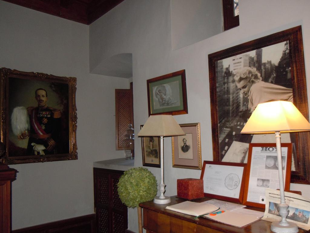 Palacio Chaves Hotel Trujillo Exterior photo