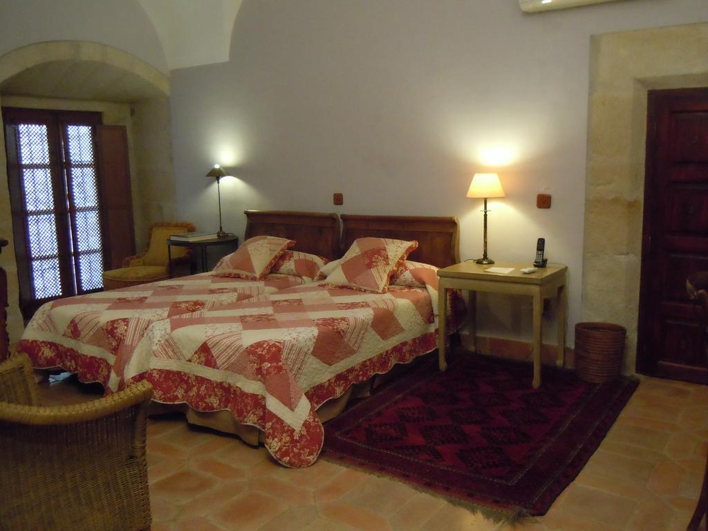 Palacio Chaves Hotel Trujillo Room photo